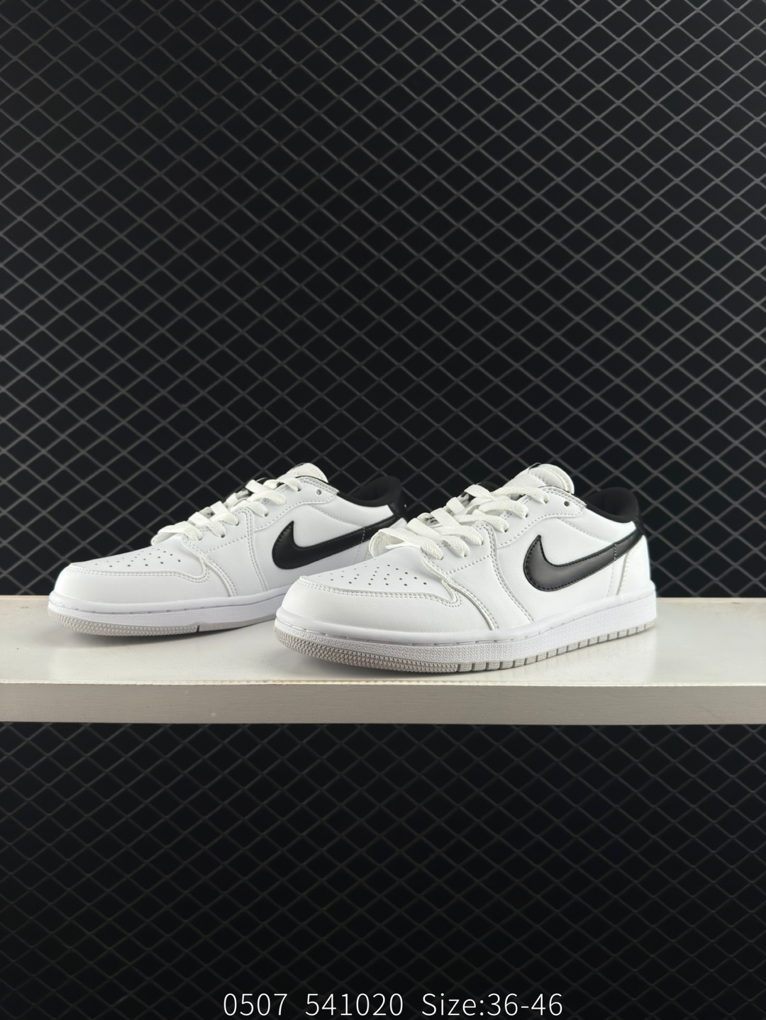 Nike Air Jordan 1 Retro Low GS AJ1